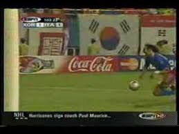 Byron moreno — byron aldemar moreno ruales (born november 23, 1969 in quito) is a former ecuadorian football referee, best known for officiating the italy vs south korea match in the 2002 fifa. Byron Moreno Maton De Esquina Quien A Hierro Mata A Hierro Termina Jot Down Cultural Magazine