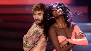 Cathy fischer soll mit von der partie sein, katja burkhard steht angeblich schon länger als kandidatin fest und auch über daniel küblböcks teilnahme an let's dance wurde heute früh noch. Traum Tanzer Daniel Kublbock Zu Let S Dance Promiflash De