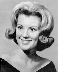 Mrs. Nina Gay Segroves Obituary