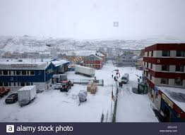 The administrative centre of the municipality is the town of hammerfest.some of the main villages in the municipality include rypefjord, forsøl, hønsebybotn, akkarfjord i kvaløya, akkarfjord i. Hammerfest Hafen Und Dem Stadtzentrum Entfernt Im Winter Finnmark Norwegen Europa Stockfotografie Alamy