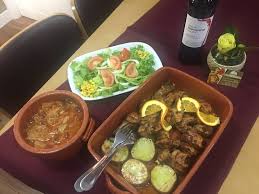 Service planet of hotels offers to book accommodations in armamar. O Cantinho Da Manuela Armamar Restaurant Reviews Photos Phone Number Tripadvisor