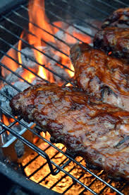 Spare Ribs Mit Gewurzsirup Marinade Im Hickoryholz Gerauchert Marinade Leckeres Essen Rippchen
