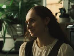 Five Minutes With: Folk Singer/Songwriter Leah Holtom