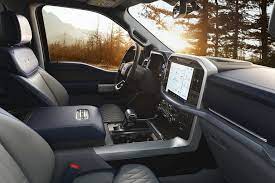 Choose bench seating, max recline seats, & an optional interior work surface. 2021 Ford F 150 Limited Truck Model Details Specs