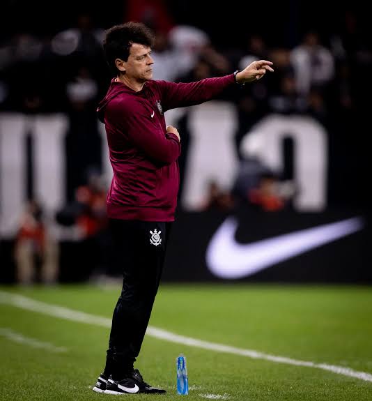 Diniz &eacute; denunciado pelo STJD e pode pegar gancho no Corinthians - Gazeta Esportiva