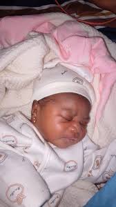 We celebrate a month of life and 3 kilos of weight ;) ❤️available❤️  Anoushka ❤️ Adelaide ❤️ Adelaide ❤️