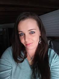 Amanda Sanborn's Instagram, Twitter & Facebook