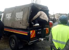 Nyina wa twana twakwa by demathew : 97 1 Central Fm A Police Officer Was Found Shot On Facebook