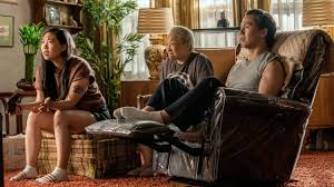 Аквафина, лори тан чинн, б.д. Review Awkwafina Is Nora From Queens Is A Solid Slice Of City Life Npr