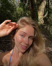 Verônica Ouverney Heringer...