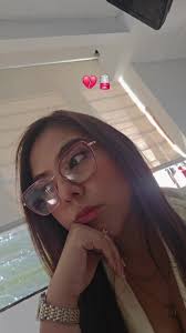 Perrito Bonito que Espera a su Dueño en El Salvador