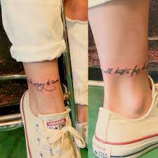 Ayak bileği dövmesi erkek : Dovmeliyim Tattoo Piercing Ayak Bilegine Hal Hal Yazi Dovmesi Anklet Tattoos Love All Trust A Few Do Wrong To None Studyomuzda 100 Hijyen Saglayan