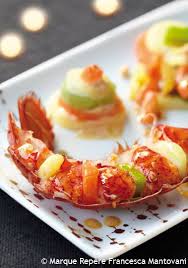 Demi Homard Et Ses Fines Tranches De La C Gumes Sauce Champagne Recette Sauce Champagne Alimentation Homard