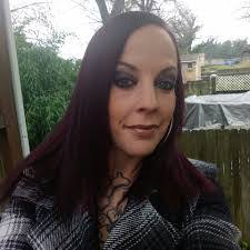 Heather Elwood's Instagram, Twitter & Facebook