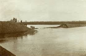 Check spelling or type a new query. File Sp Watersnoodramp 1916 002 Spijkenisse Overstroming Oostbroek 1916 Jpg Wikimedia Commons