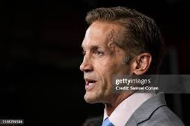 102 Robert R Mccormick Photos & High Res Pictures