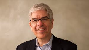 Pemex designa a David Ruelas como suplente en la dirección de Finanzas