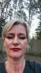 Linda Sward's Instagram, Twitter & Facebook