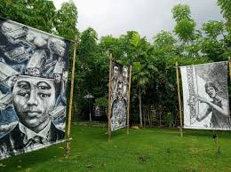 Anya geraldine, ariel tatum, farish nahdi and others. Menyimak Rumah Kaca Pramoedya Dalam Karya Lukis Raksasa Kumparan Com