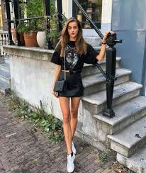 Sneakers Outfit Skirt Graphic Tees 29 Ideas Fashion Summer Skirts Miniskirt Outfits Leather Mini Skirt Outfit