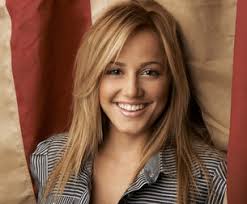 Mary Sarah “Bridges” The Old & New in New Album