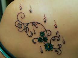 Flower tattoos are perfect art to embrace your back with. Shoulder Tattoos For Women 30 Beautiful Images Design Press