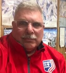 Are you interested in joining Chestnut Ski Patrol?