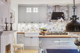 Browse pictures of french country kitchens. Kitchen Backsplash In The French Country Style Varieties Selection Beautiful Ideas Hackrea