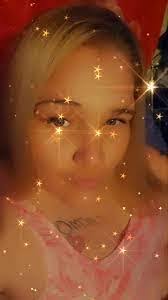 Kourtney Markey's Instagram, Twitter & Facebook