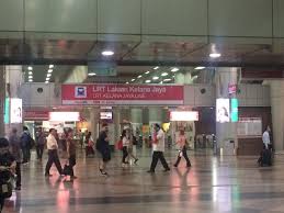 Boarding platforms at kl sentral lrt station. Kuala Lumpur Walk Pics Kuala Lumpur From Kl Sentral Station To Klcc By Lrt 10 Minutes