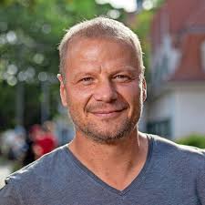 Jan Seifert gibt Leitung des Nachwuchsleistungszentrums von Dynamo Dresden  ab