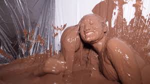 Mud bath porn video on BrownPorn