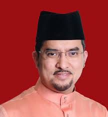 Penggunaan lain kuki adalah untuk menyimpan sesi log masuk anda, iaitu apabila anda log masuk ke ruang keahlian untuk mendeposit dana, kuki sesi ditetapkan agar laman web ingat bahawa anda telah log masuk. Supreme Council Members Umno