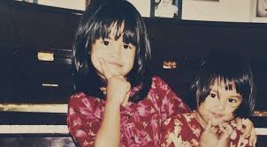 Maudy ayunda merupakan salah satu pegiat hiburan tanah air yang lekat dengan label cerdas dan multitalenta. Lucunya Maudy Ayunda Saat Masih Kecil Jadiberita Com