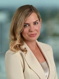 Casey Cusick's Instagram, Twitter & Facebook