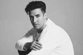 Logan phillip henderson is an american actor and singer. Logan Henderson Talks Breakout Solo Single A Pull Me Deepa Life After Big Time Rush Billboard Billboard