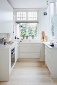 Entre la table mixte, la table à induction classique, la table de cuisson domino à induction ou domino à gaz, vous avez le choix pour bien équiper votre cuisine. 7 Grandes Idees Pour Amenager Une Petite Cuisine En U