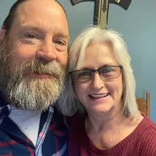 Where to find the town's pizza maker's contact information