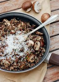 Pilz Quinoa Mit Knoblauch Und Thymian Rezept Rezepte Lecker Und Kochrezepte
