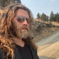 Josh Bam Bam Brown | Starting to feel the winter wind in the air up here.  #alaskanbushpeople #respectthedanger #winteriscoming | Instagram