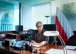 Amid Growing Uproar Poland To Remove 27 Supreme Court Justices Latest World News Supreme Court Justices Supreme Court