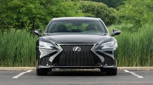 The ls 500 f sport has a few fundamental aces up its sleeve. 2018 Lexus Ls 500 F Sport Middle Of The Pack