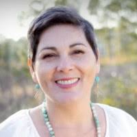 40+ "Crystal Sutherland" profiles