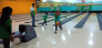 Address, phone number, wangsa bowl review: Aeon Shah Alam Bowling