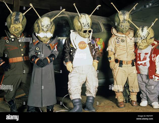 Spaced invaders hi-res stock photography and images - Alamy