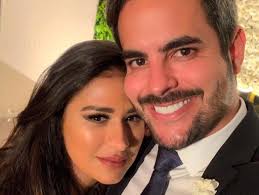 Simaria divide cliques belíssimos ao lado do marido e dos filhos: Simone Dupla De Simaria Fala De Preferencias Sexuais Com O Marido Popline