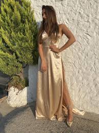 Dissenyadors d'entorns i moments irrepetibles. Vestito Con Spacchi Laterali Champagne Color Champagne Pablimaca