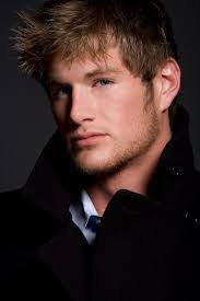 Taylor Parrish's Instagram, Twitter & Facebook