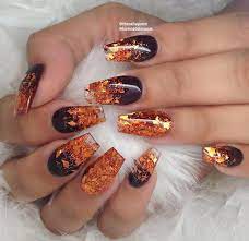 Fall is just around the corner, and just like your wardrobe, your nails need to be updated with the season. Pin By Angela Bigatton On Nails Thanksgiving Nail Designs Makeup Nails Art Fall Acrylic Nails