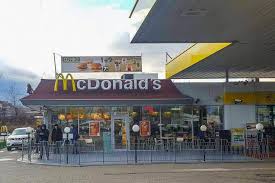 Dacă sunteți în căutarea urărilor de ziua de naștere a să ai dușmani doar în jocurile de la calculator, iar prietenii să fie mândri și demni de tine! Minorii De La Mcdonald S Am Decis SÄƒ Lucrez Ca SÄƒ Nu Le Mai Cer Bani PÄƒrinÈ›ilor